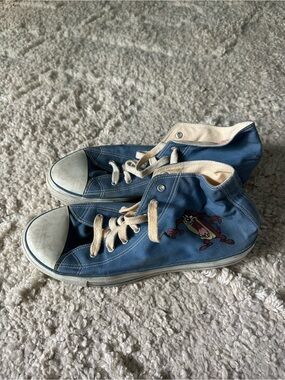 Looney Toons Blue High-Top Sneakers with Taz Graphic